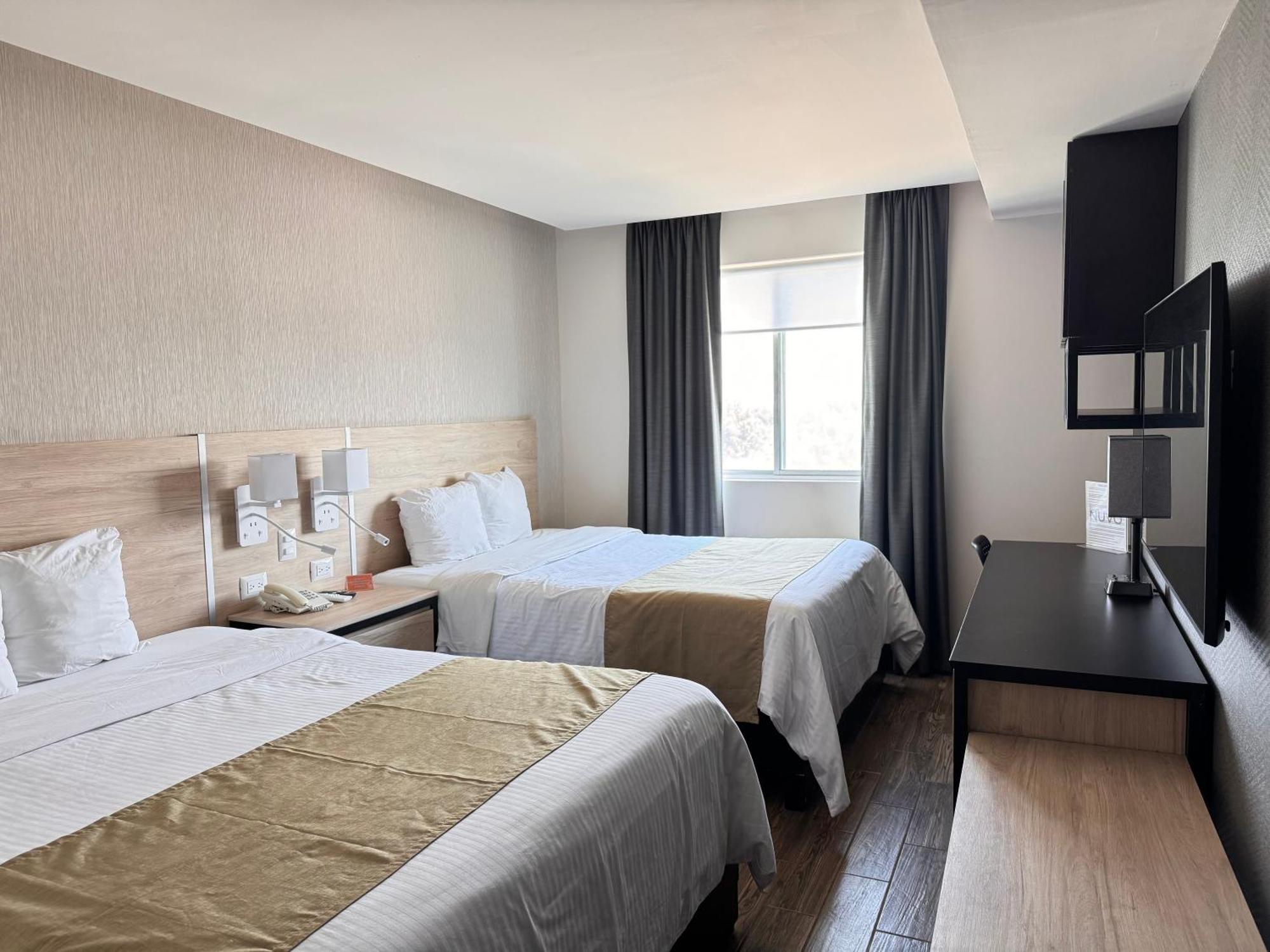 Hotel Nuvo Saltillo Dış mekan fotoğraf