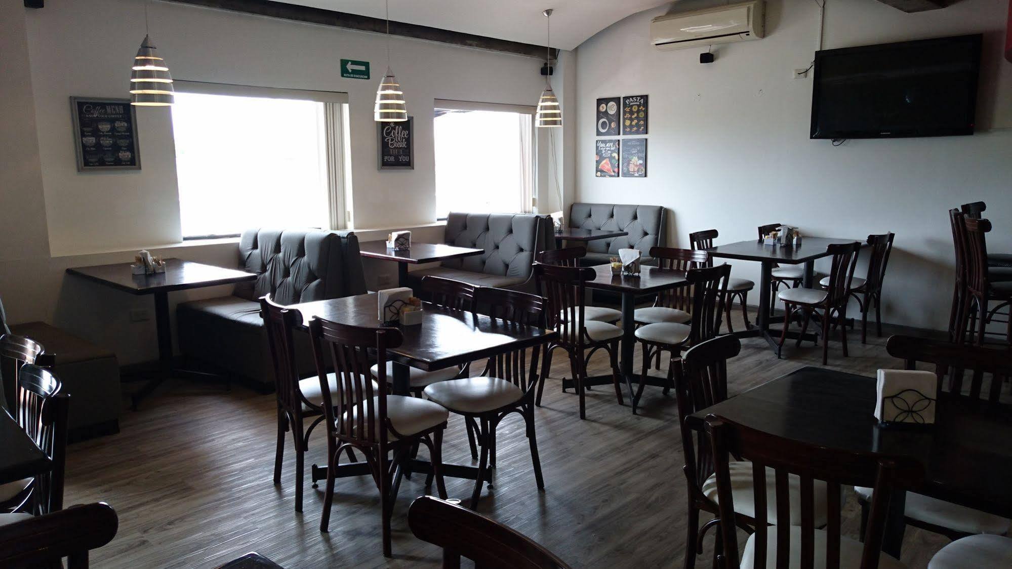 Hotel Nuvo Saltillo Dış mekan fotoğraf